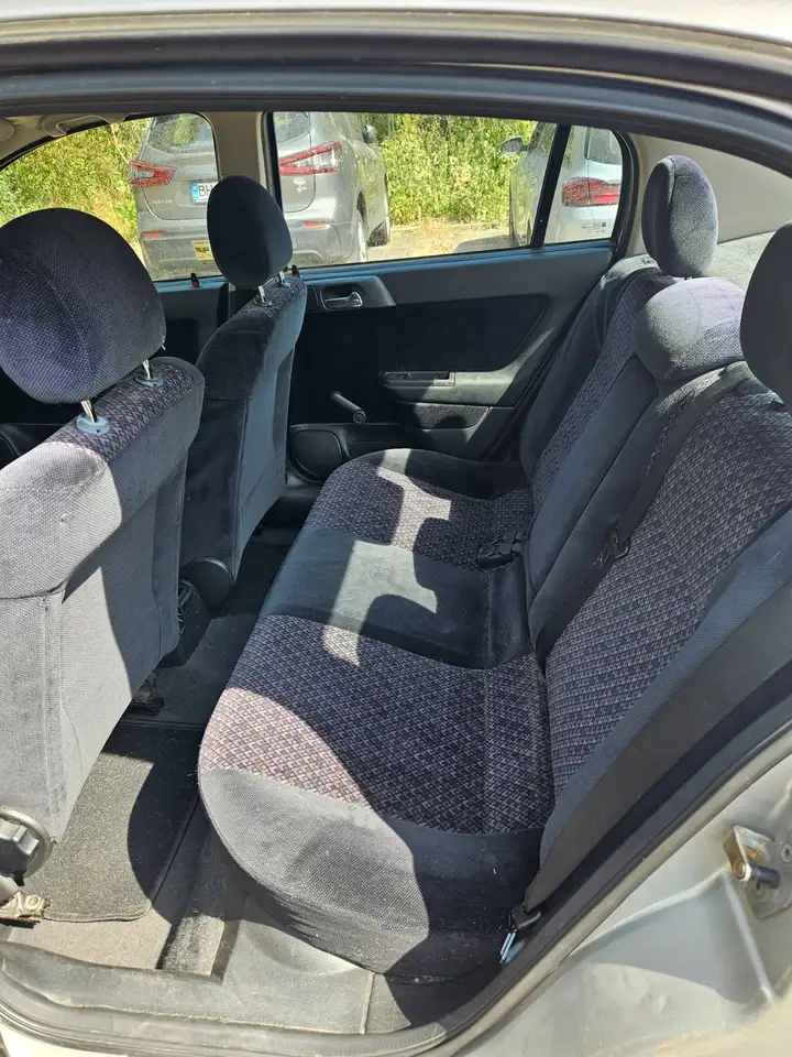 Opel Astra 1.6-16V Comfort, foto 7