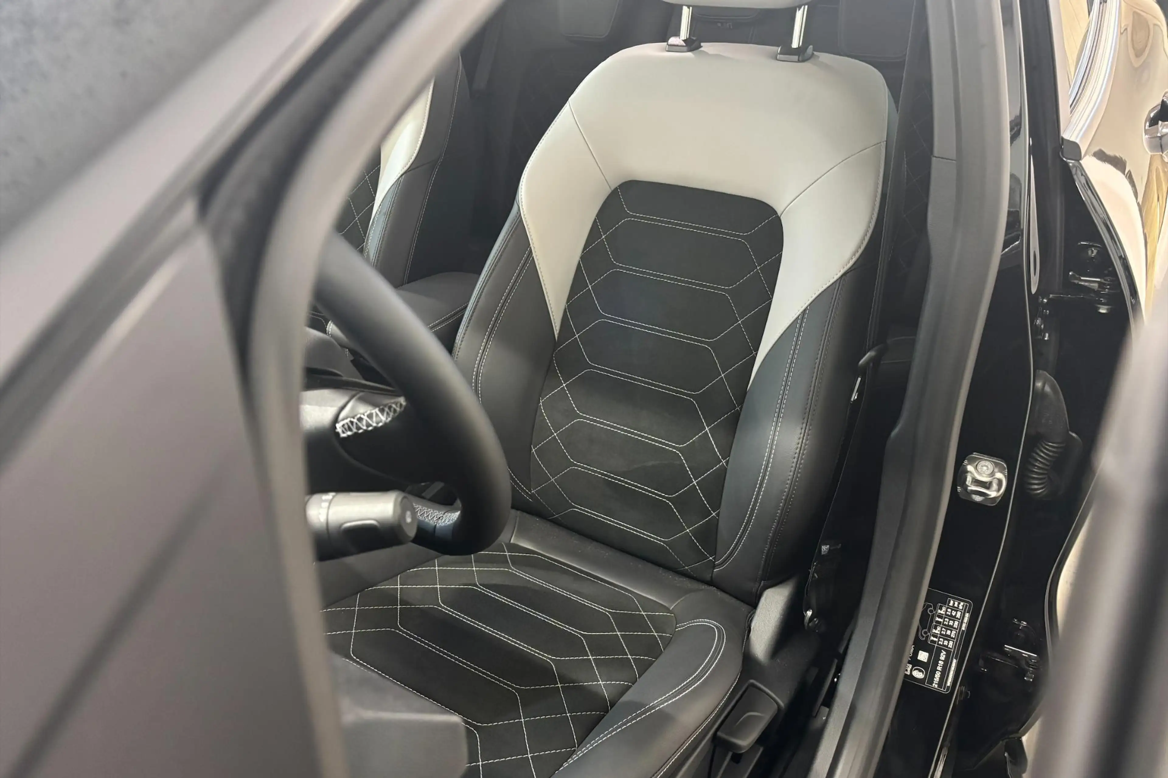 Ford Puma Gen-E Premium 44 kWh — photo 14