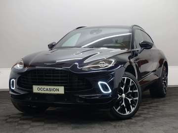 4.0 V8 550