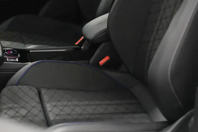 Volkswagen Tiguan view 14