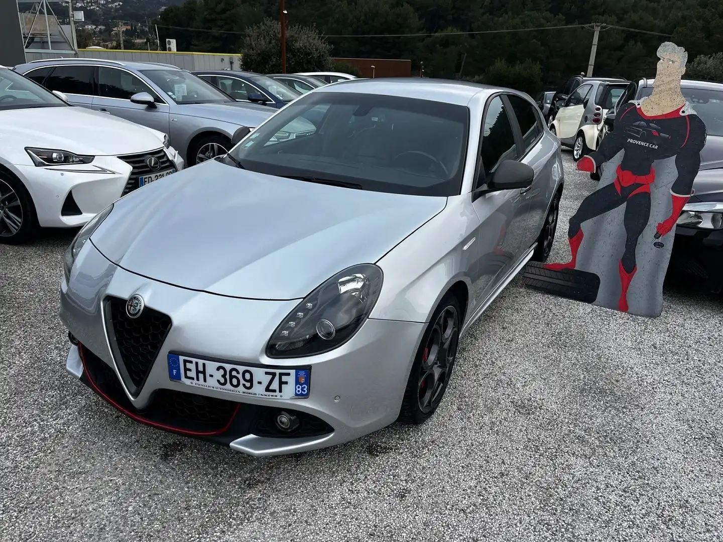 Alfa Romeo Giulietta 1.6 JTDM 120CH EXCLUSIVE STOP\u0026START Grau - 1