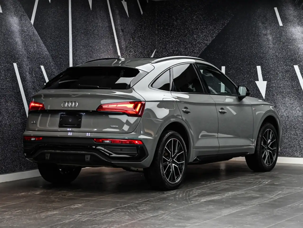Audi Q5 снимка Audi Q5