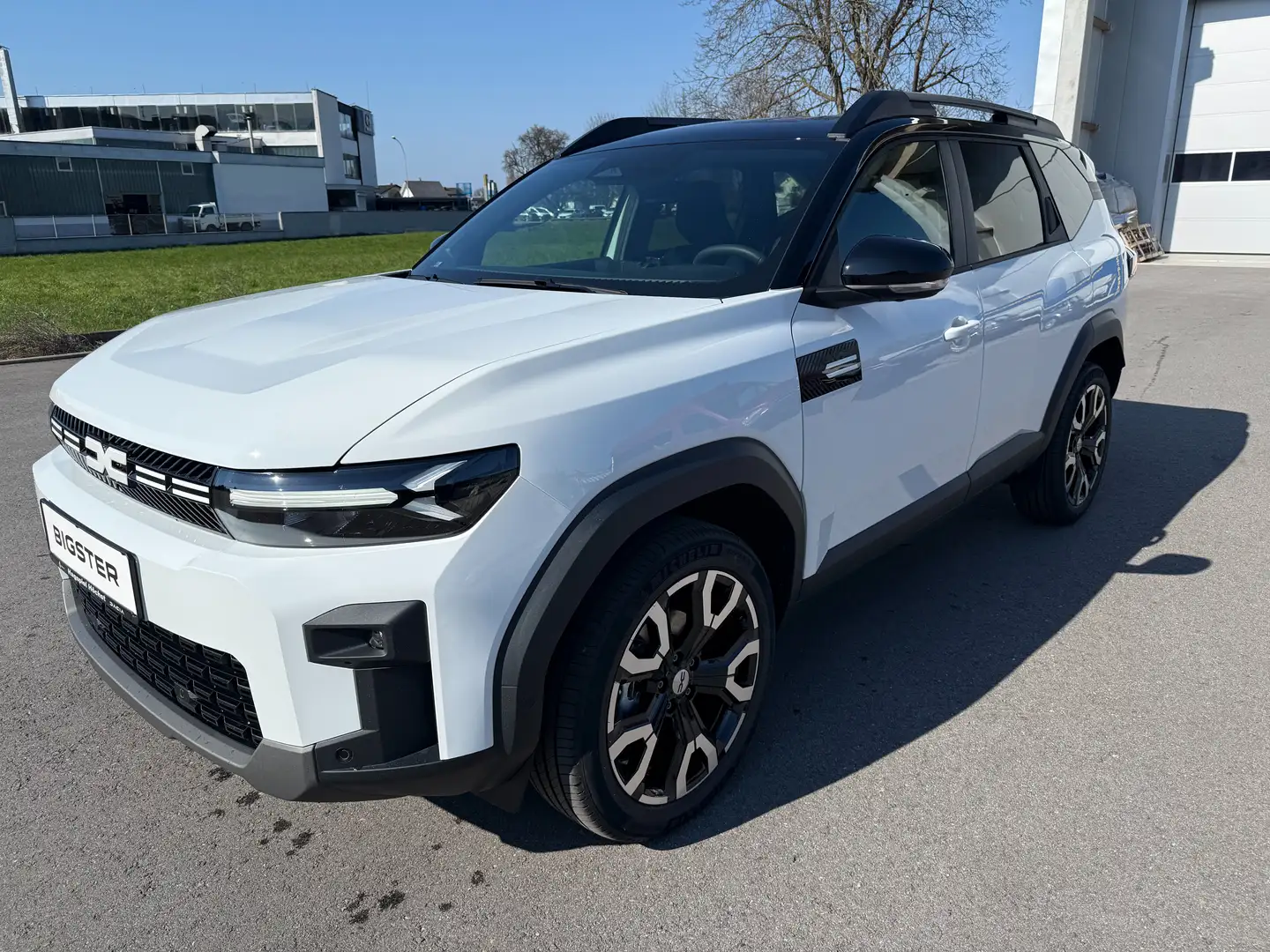 Dacia Bigster Journey Hybrid 155 Automatik 19 Zoll Weiß - 1