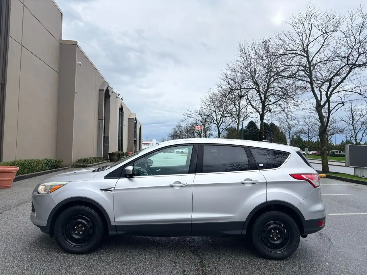 Ford Escape снимка Ford Escape