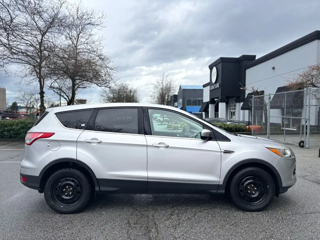 Ford Escape снимка Ford Escape
