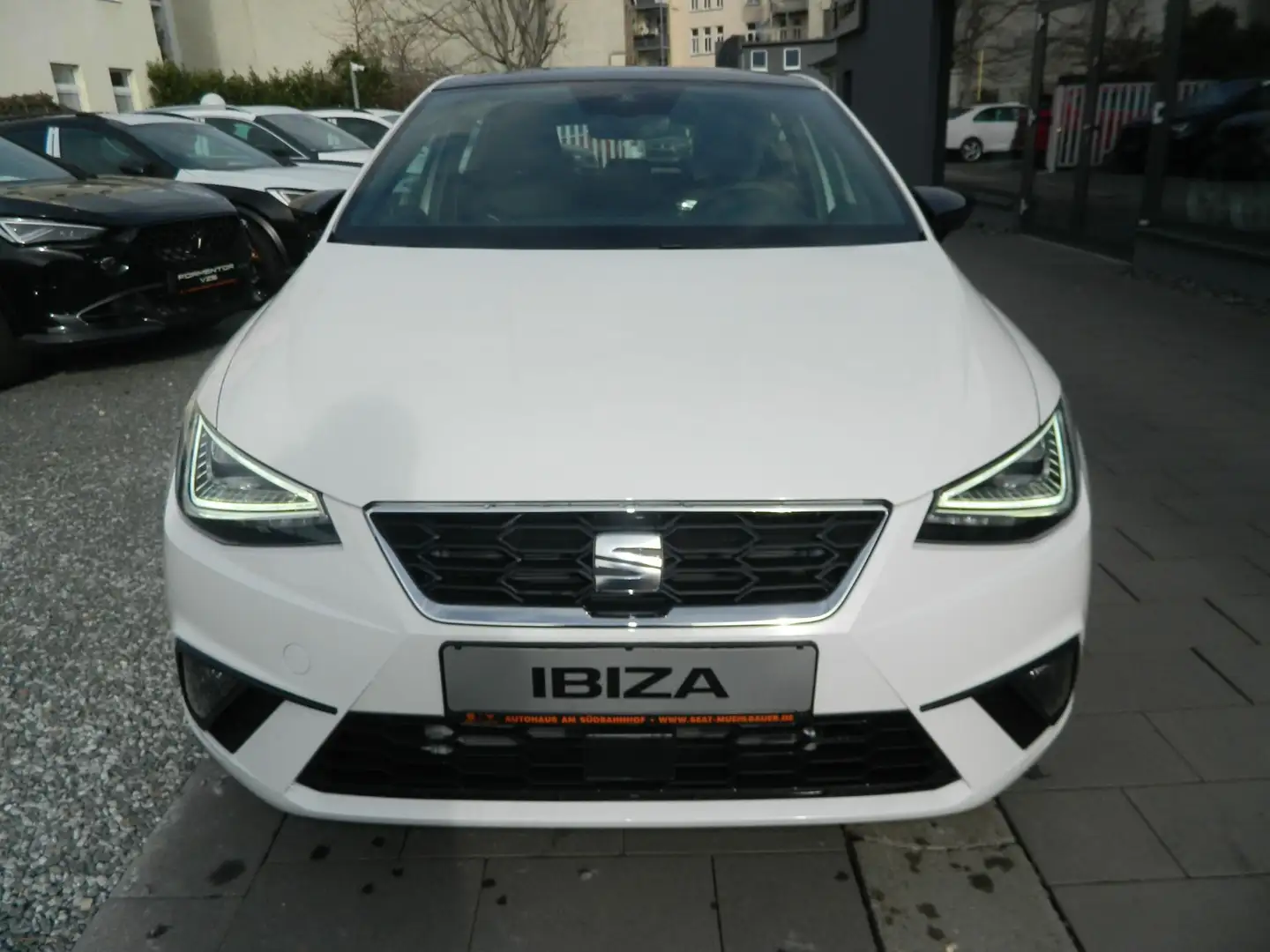 SEAT Ibiza FR 1.0 TSI PanoramaD/Sitzheiz/Navi/PDC/ Weiß - 2