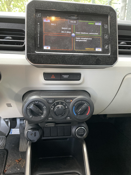 Suzuki Ignis 1.2 Select | Achteruitrijcamera | Carplay | Stoelv — photo 19