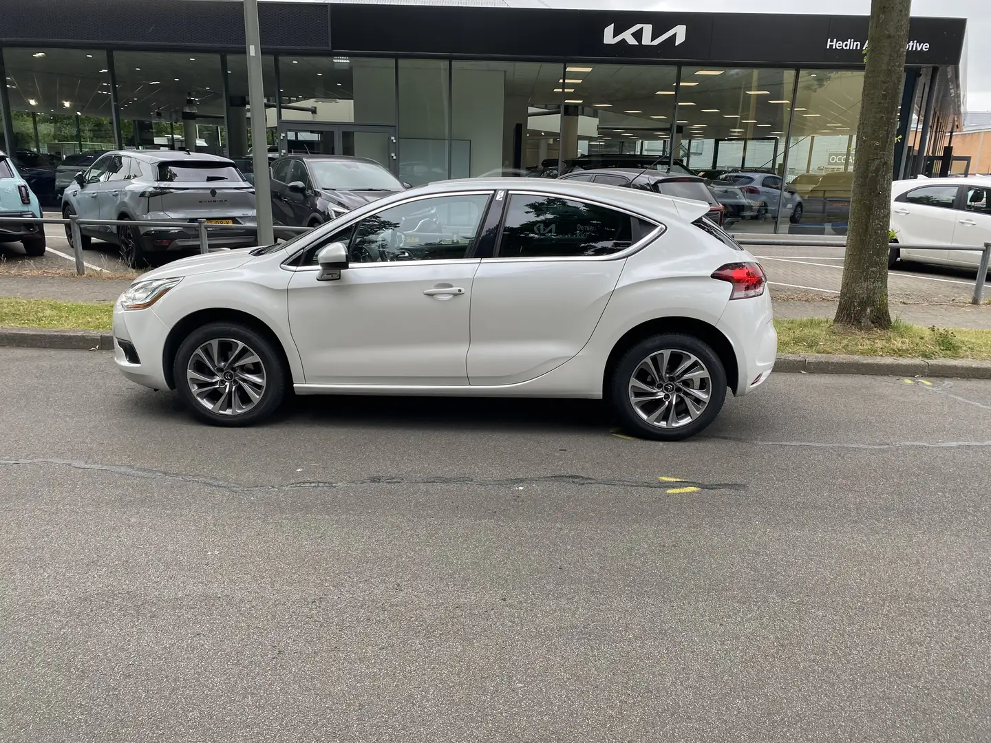 Citroen DS4 DS4 1.6 VTi So Chic Білий - 2