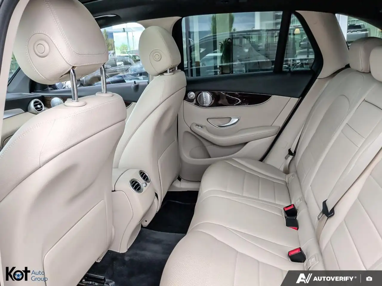Mercedes-Benz GLC photo Mercedes-Benz GLC