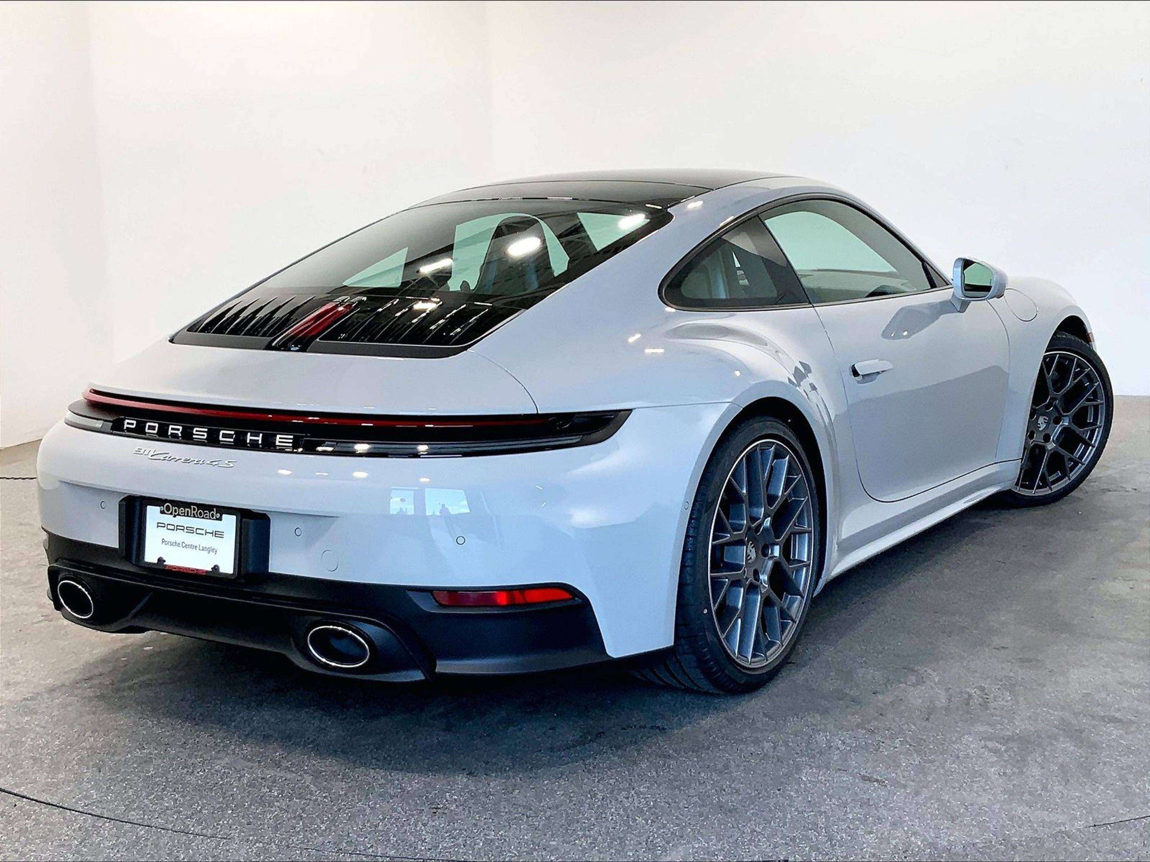 2026 Porsche 911 — снимка 1