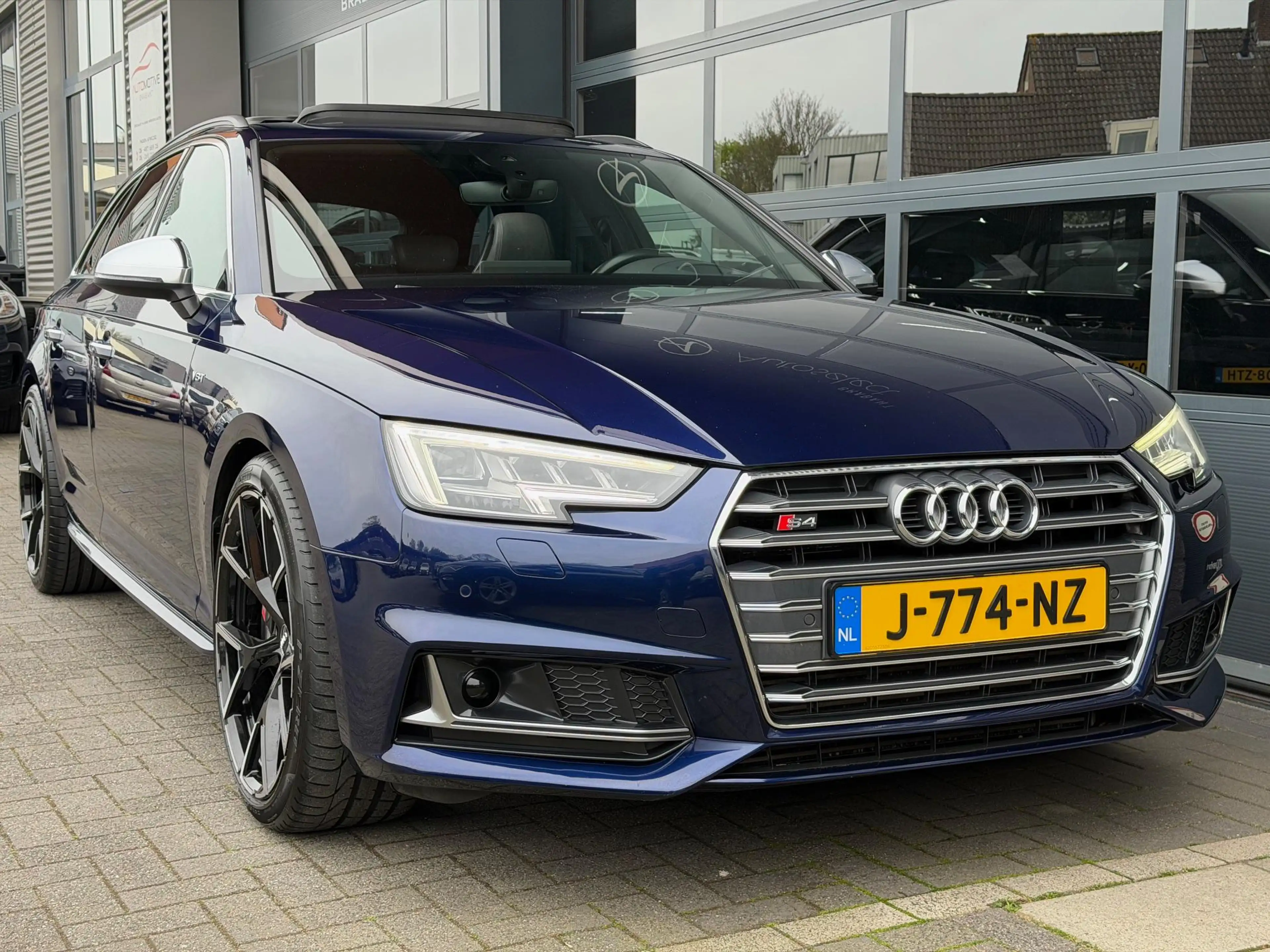 Audi S4 Avant 3.0 TFSI Quattro Pano RS Stoelen — photo 11