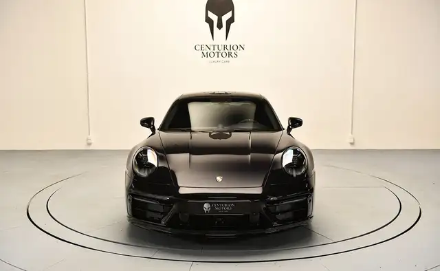 Porsche 911 view 2