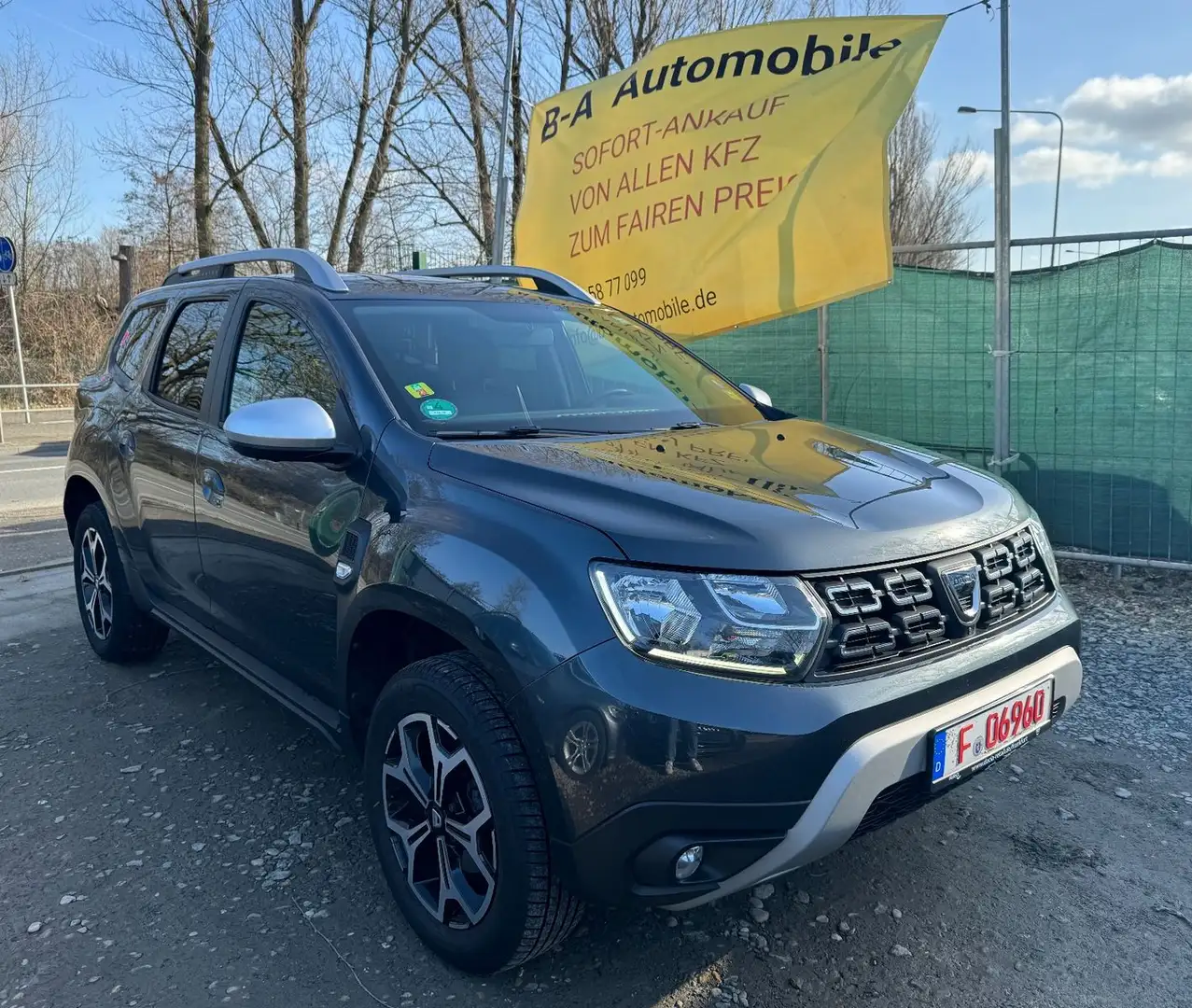 Dacia Duster II Adventure*Leder*Navi*360Cam*SHZ*Tempom Gris - 1