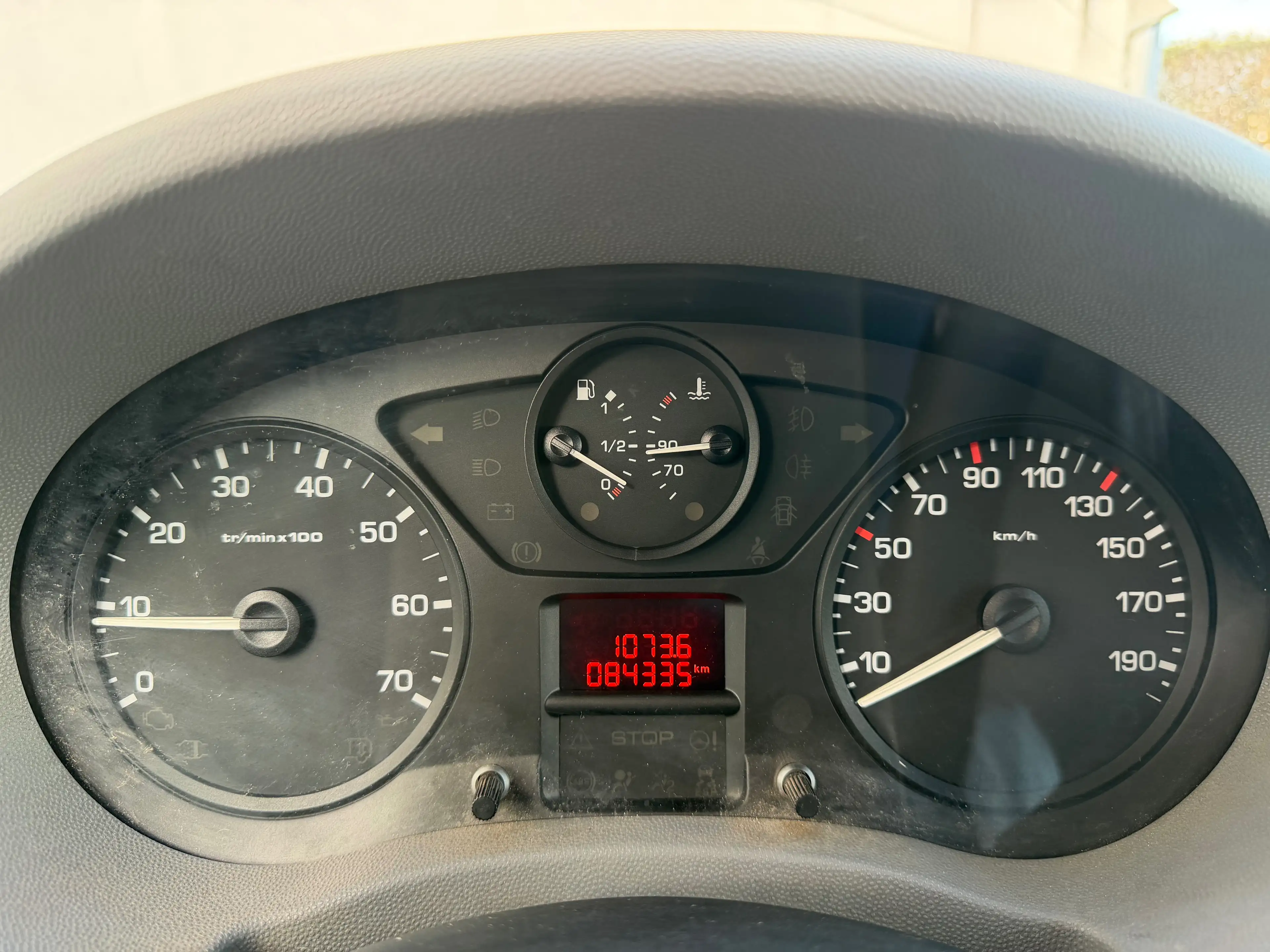 Peugeot Expert 1.6 HDi L2H1 Relax — photo 15