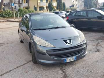 207 5p 1.4 8v X-Line eco-Gpl