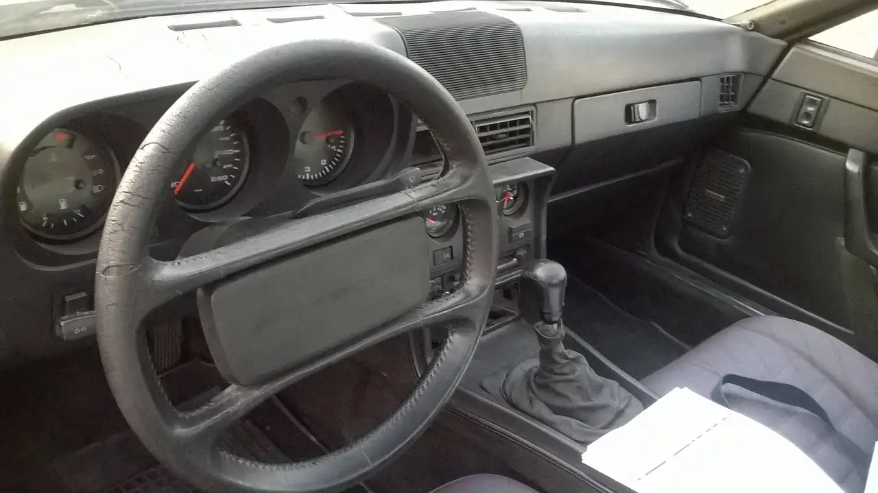 Porsche 924 2.0 Turbo GPL-ASI, foto 11
