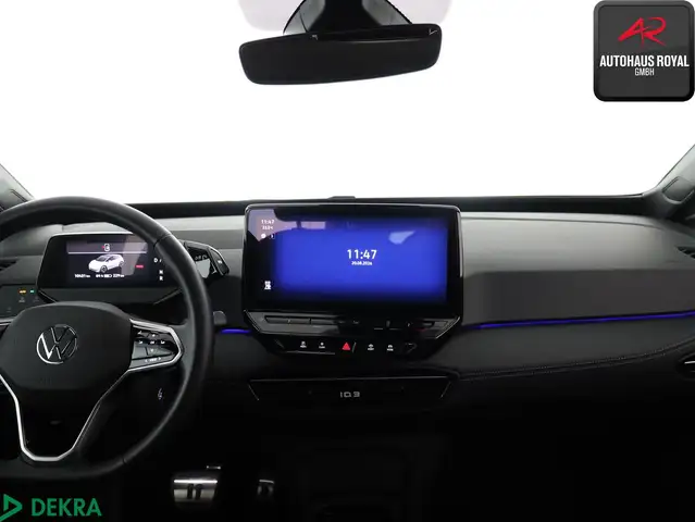 Volkswagen Id.3 view 9