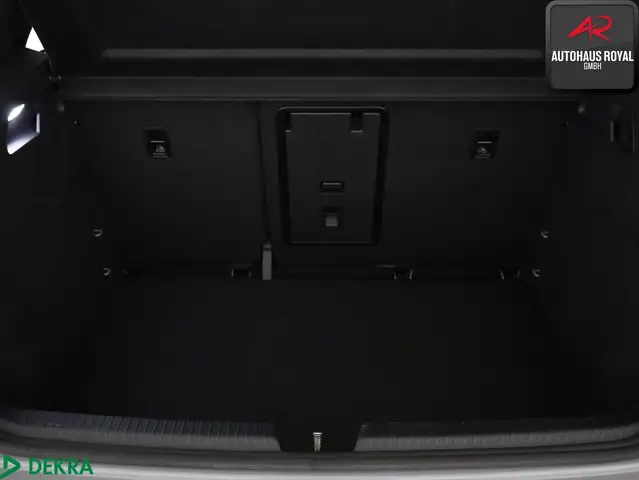 Volkswagen Id.3 view 13