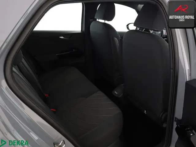 Volkswagen Id.3 view 12
