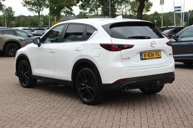 Mazda CX-5 view 3