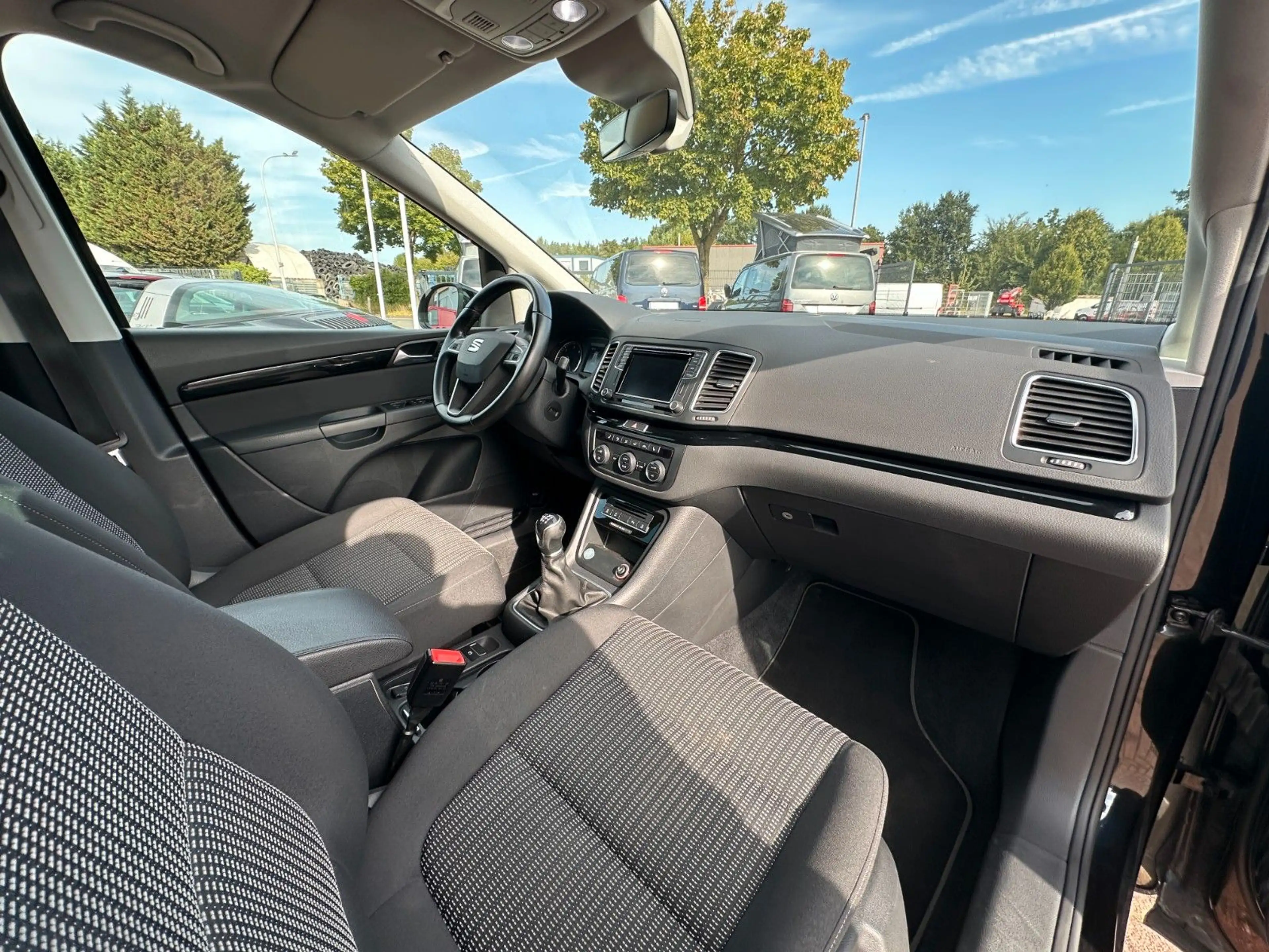 SEAT Alhambra Style 2.0 TDI/7-SITZE/DCC/DOPPELKLIMA — photo 11
