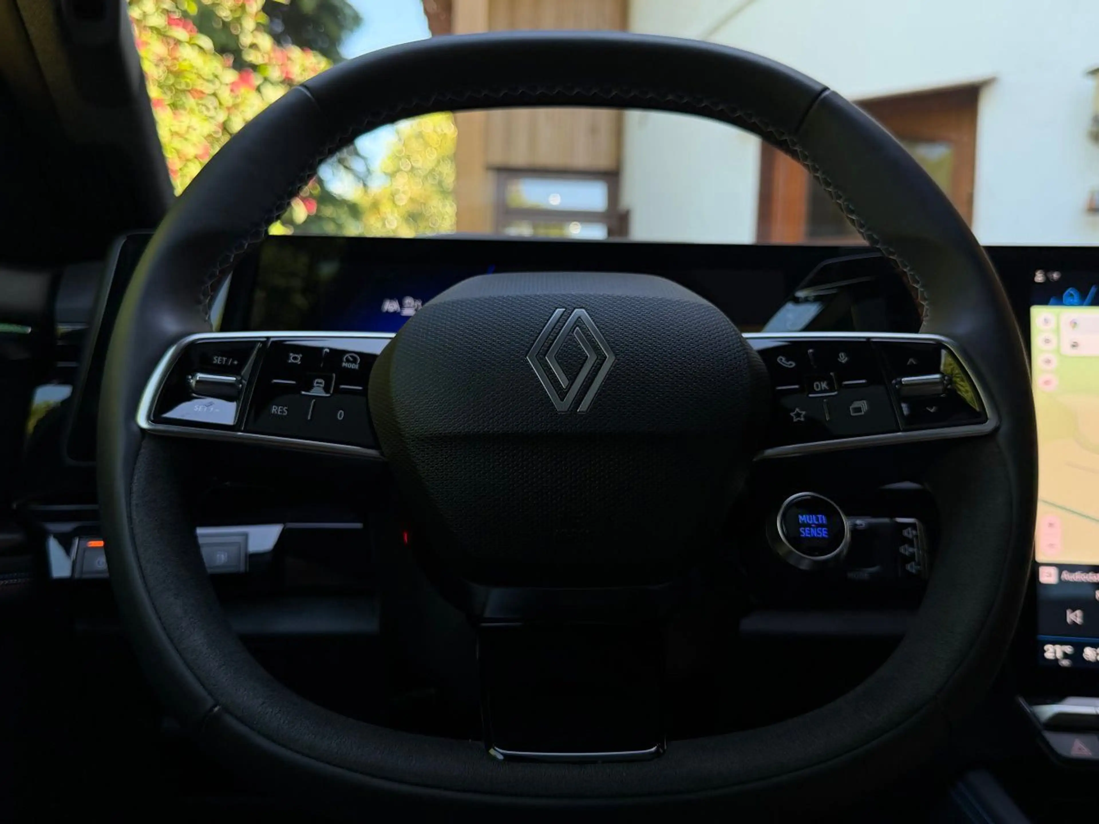 Renault Rafale 300 E-Tech Esprit Alpine,Harman,Solarbay — photo 15