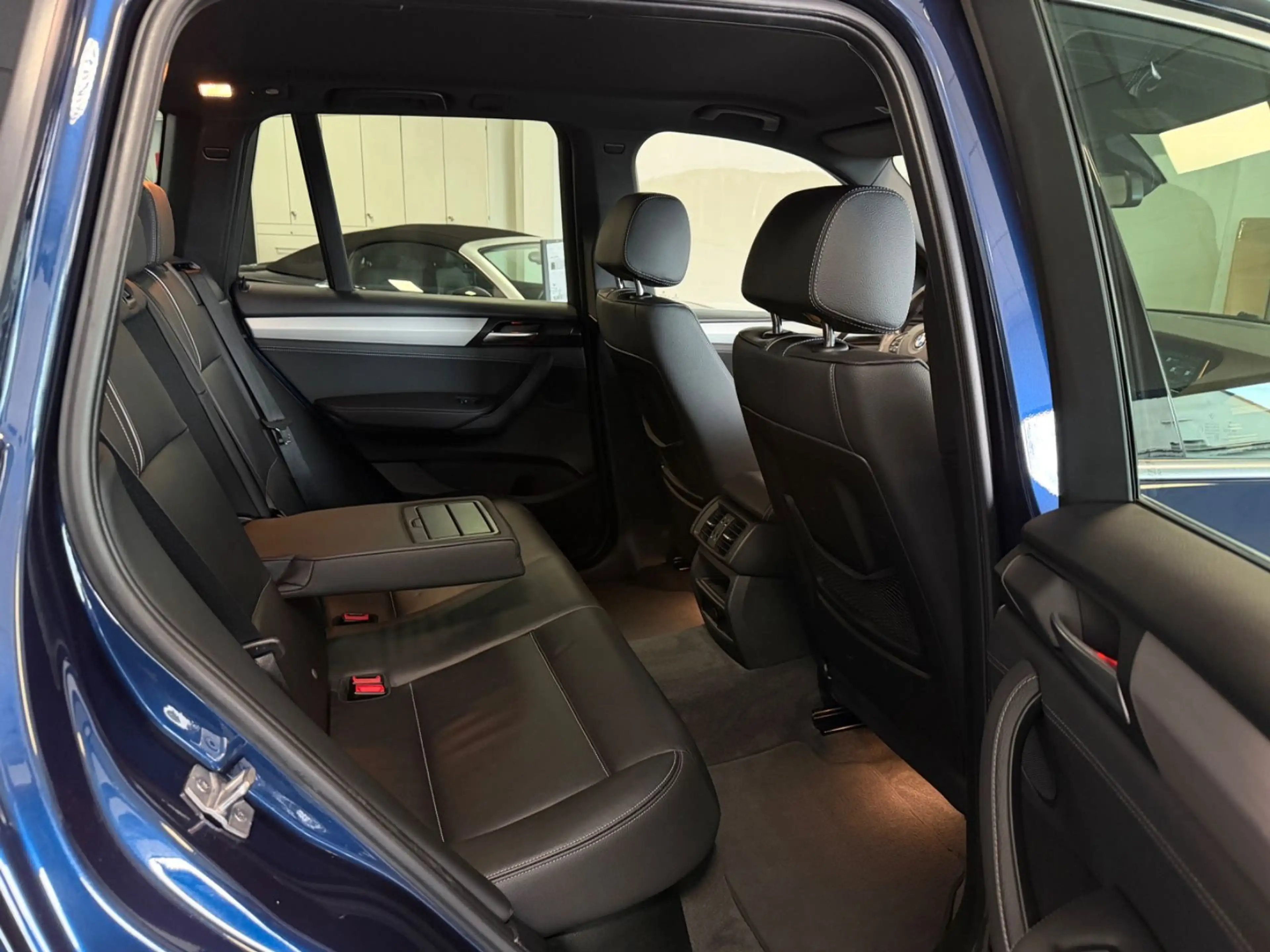 BMW X3 18d xLine*AUTOMATIK*ACC*XENON*LEDER*KEYLESS* — photo 15