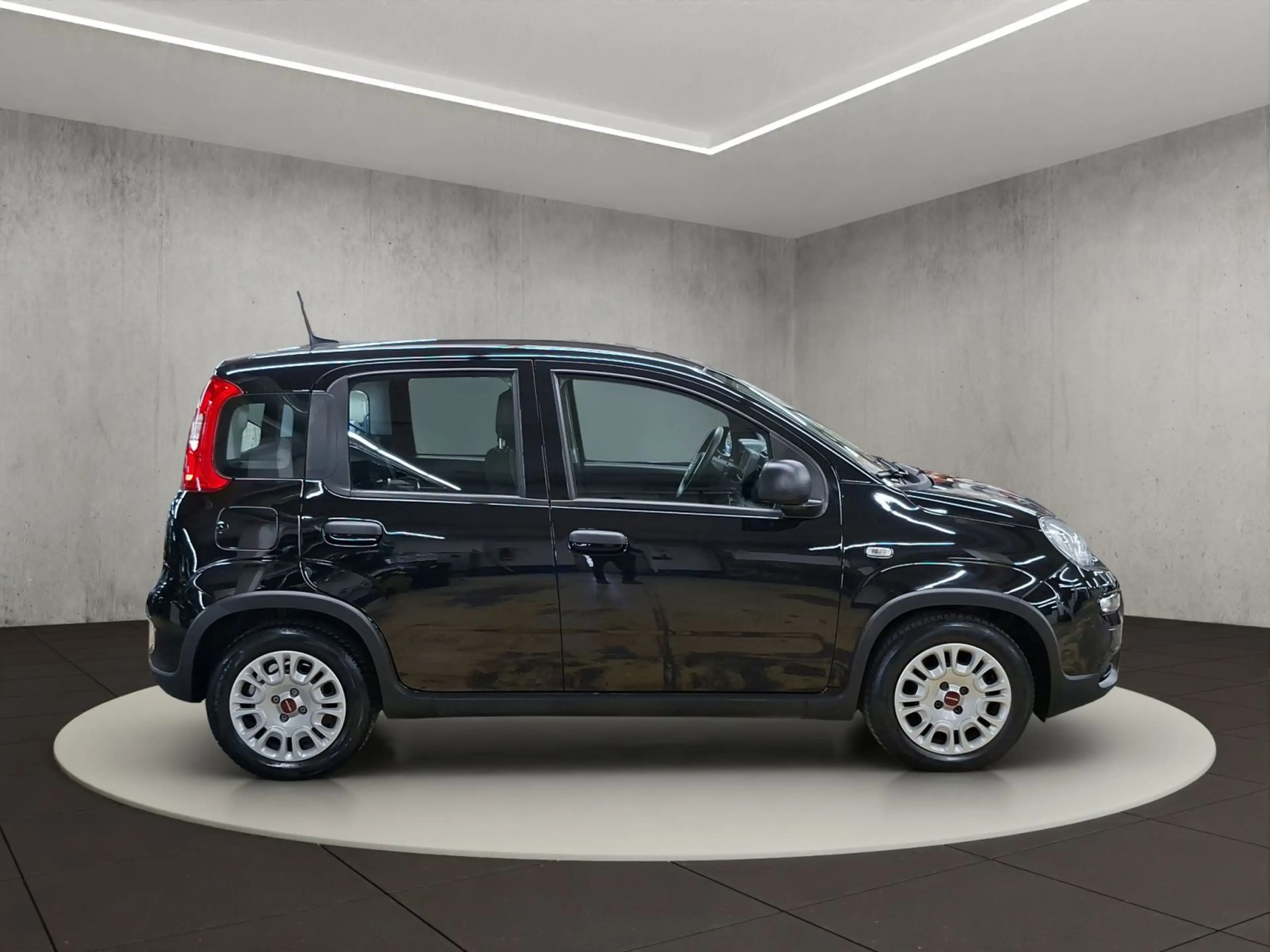 Fiat Panda 1.0 GSE Hybrid-Benzin — photo 6