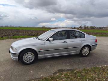 320i - 6 Zylinder - TÜV 06/2027