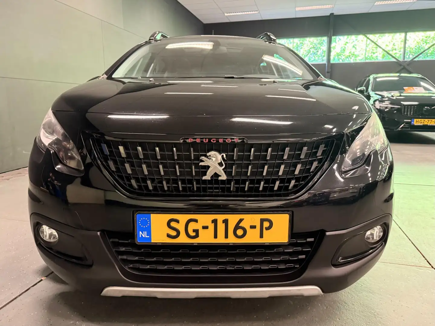 Peugeot 2008 1.2 PureTech Allure GT-LINE PANO/NAVI/ECC/PDC/CRUI Noir - 2