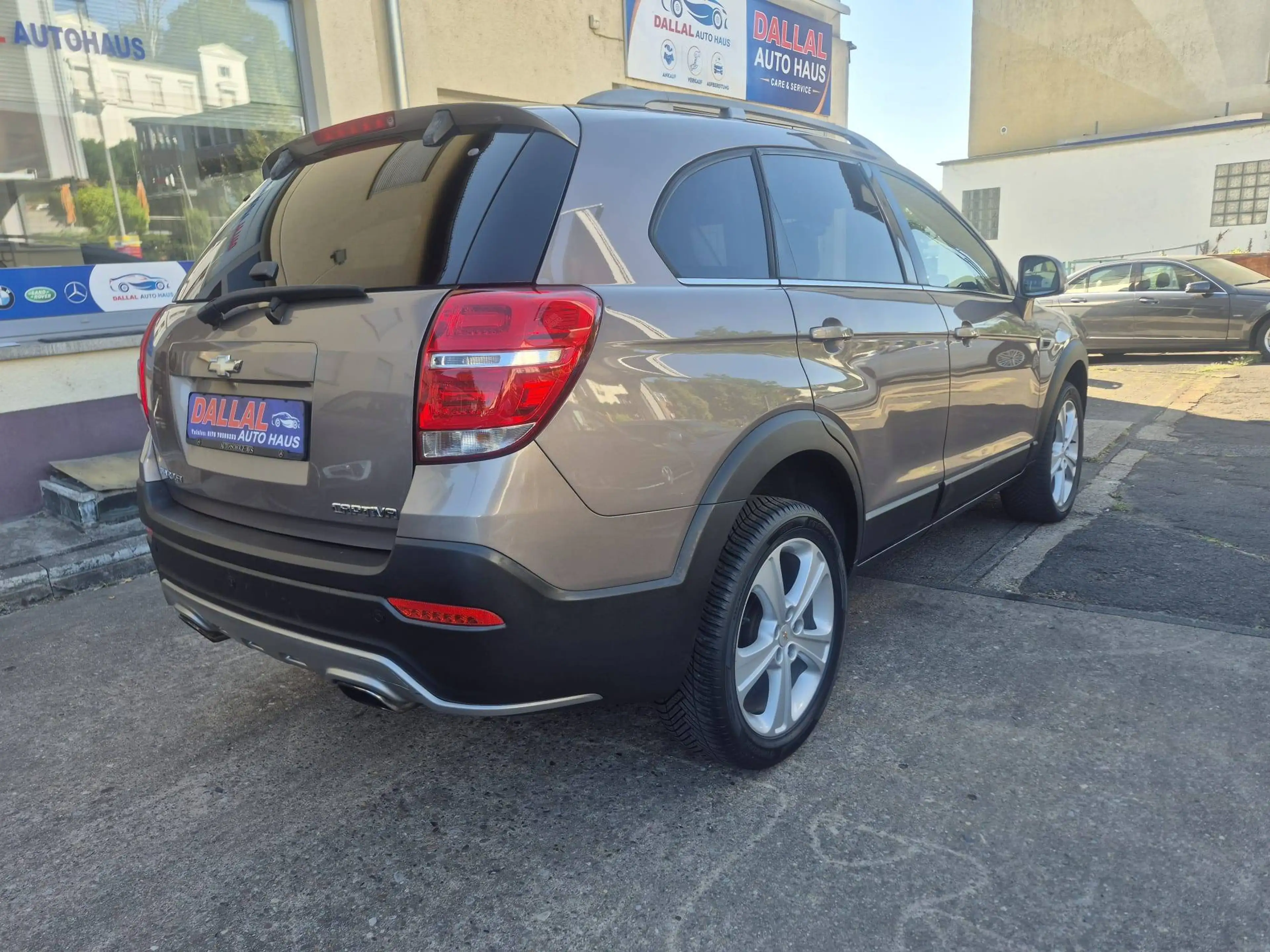 Chevrolet Captiva 2.2 D LT — photo 6