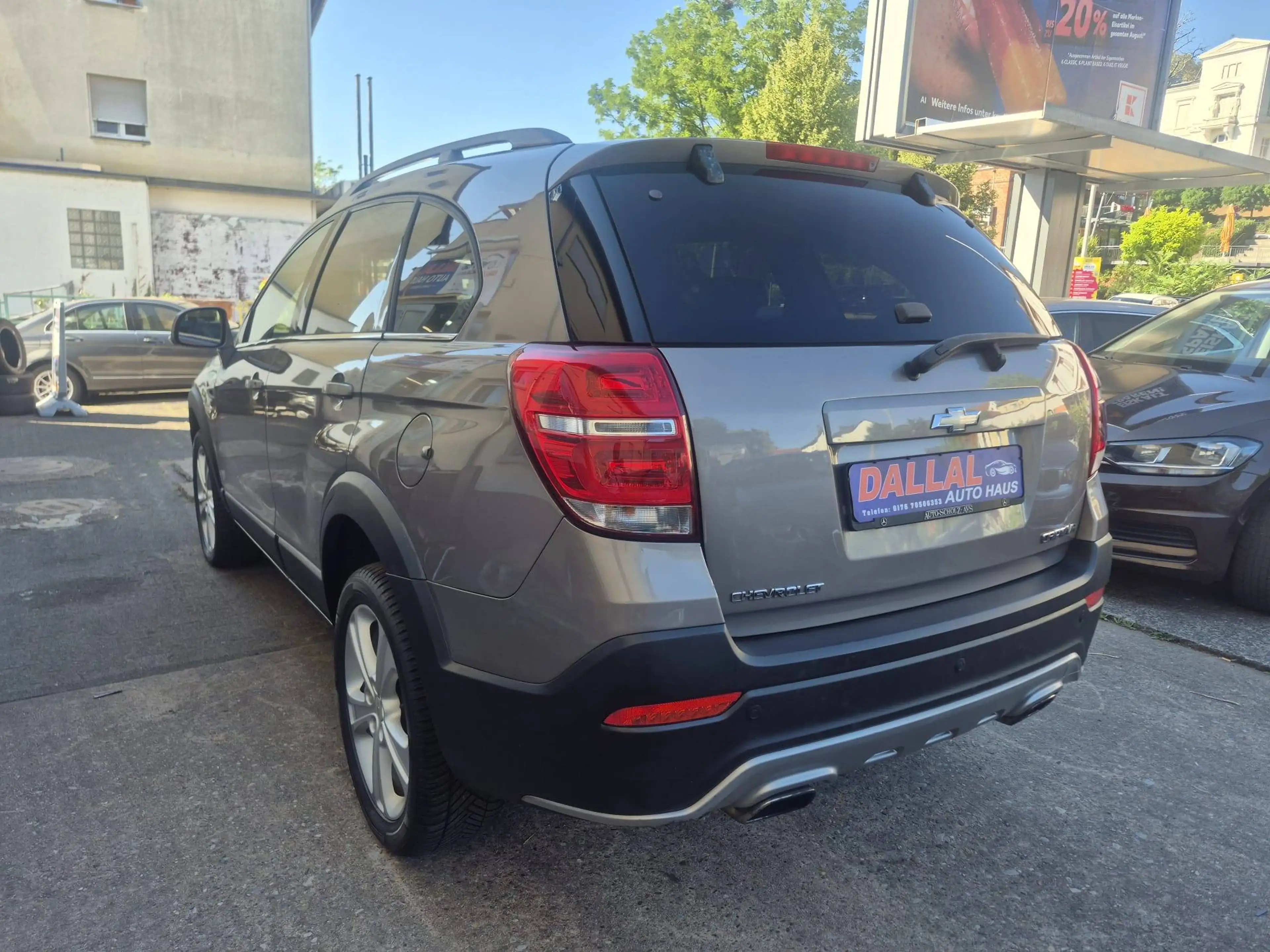 Chevrolet Captiva 2.2 D LT — photo 4