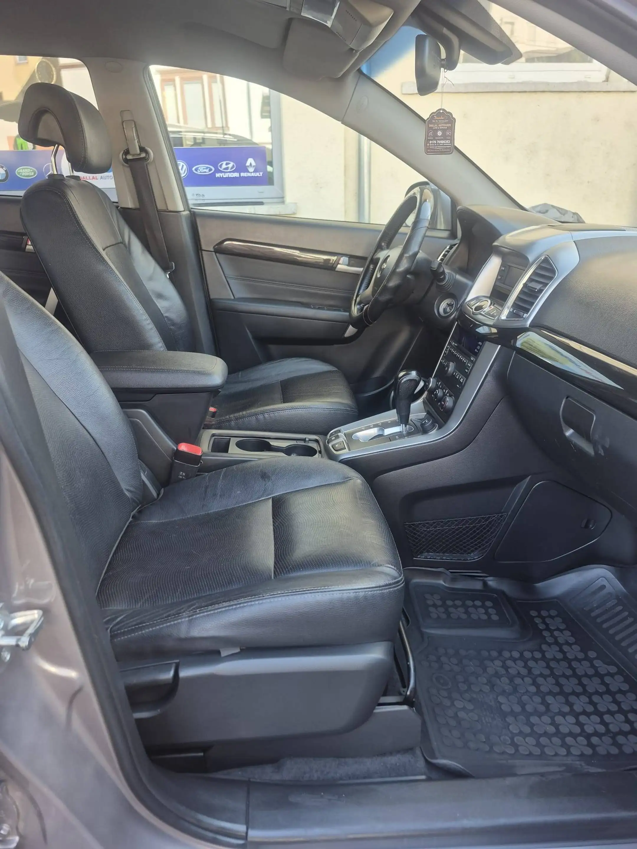 Chevrolet Captiva 2.2 D LT — photo 15