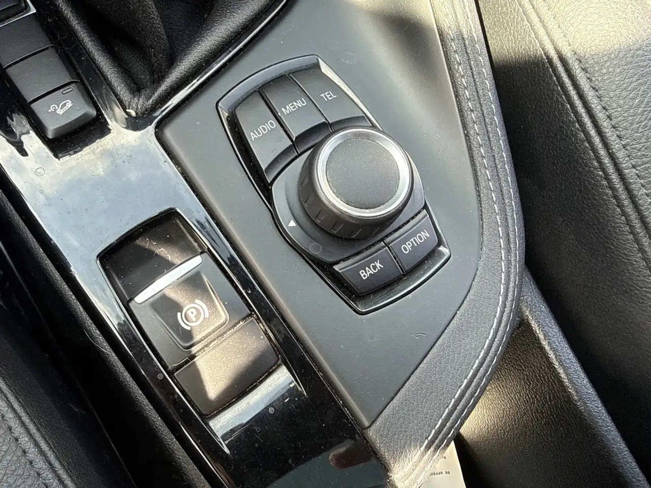 BMW X1 снимка BMW X1
