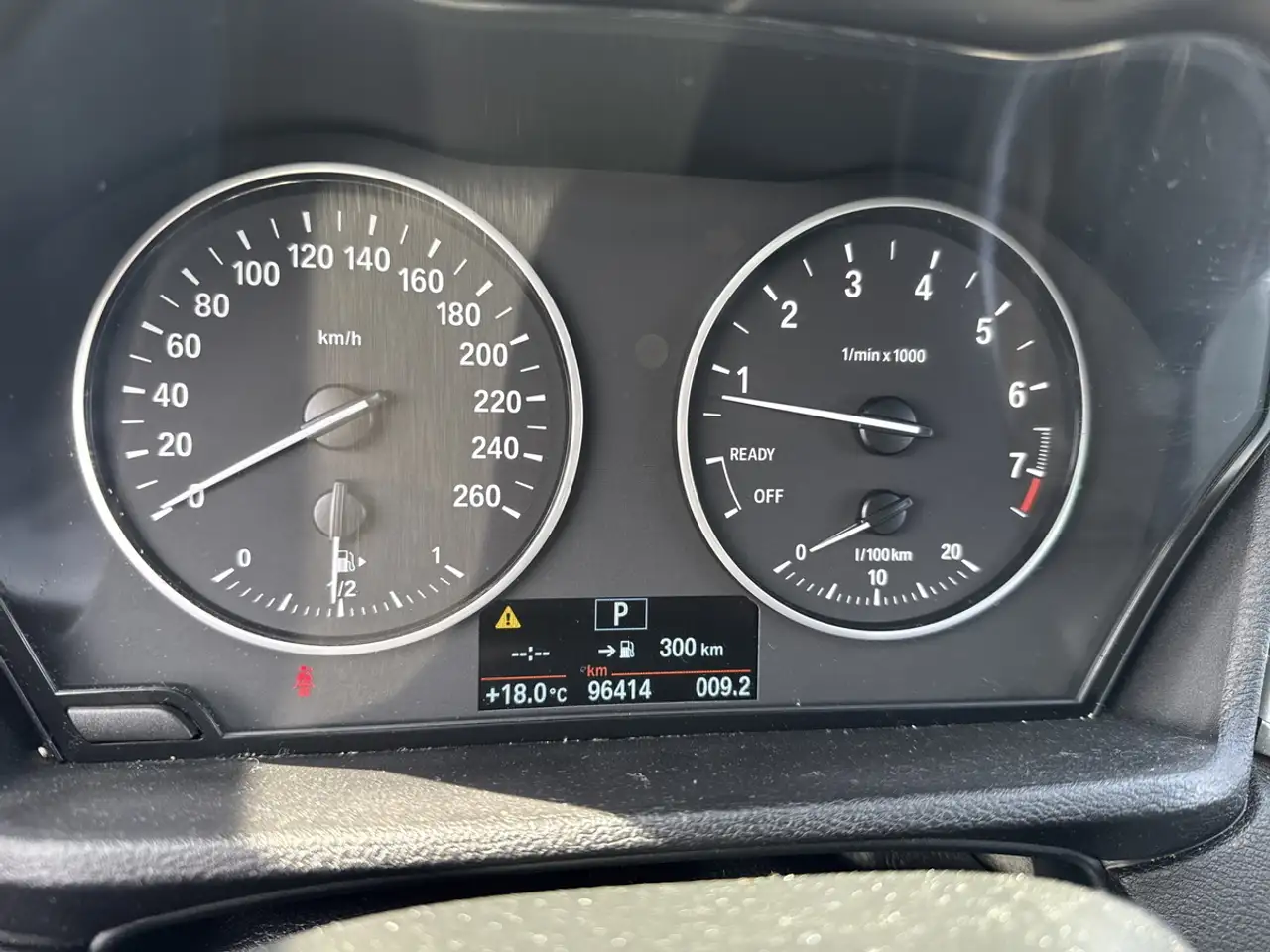 BMW X1 снимка BMW X1