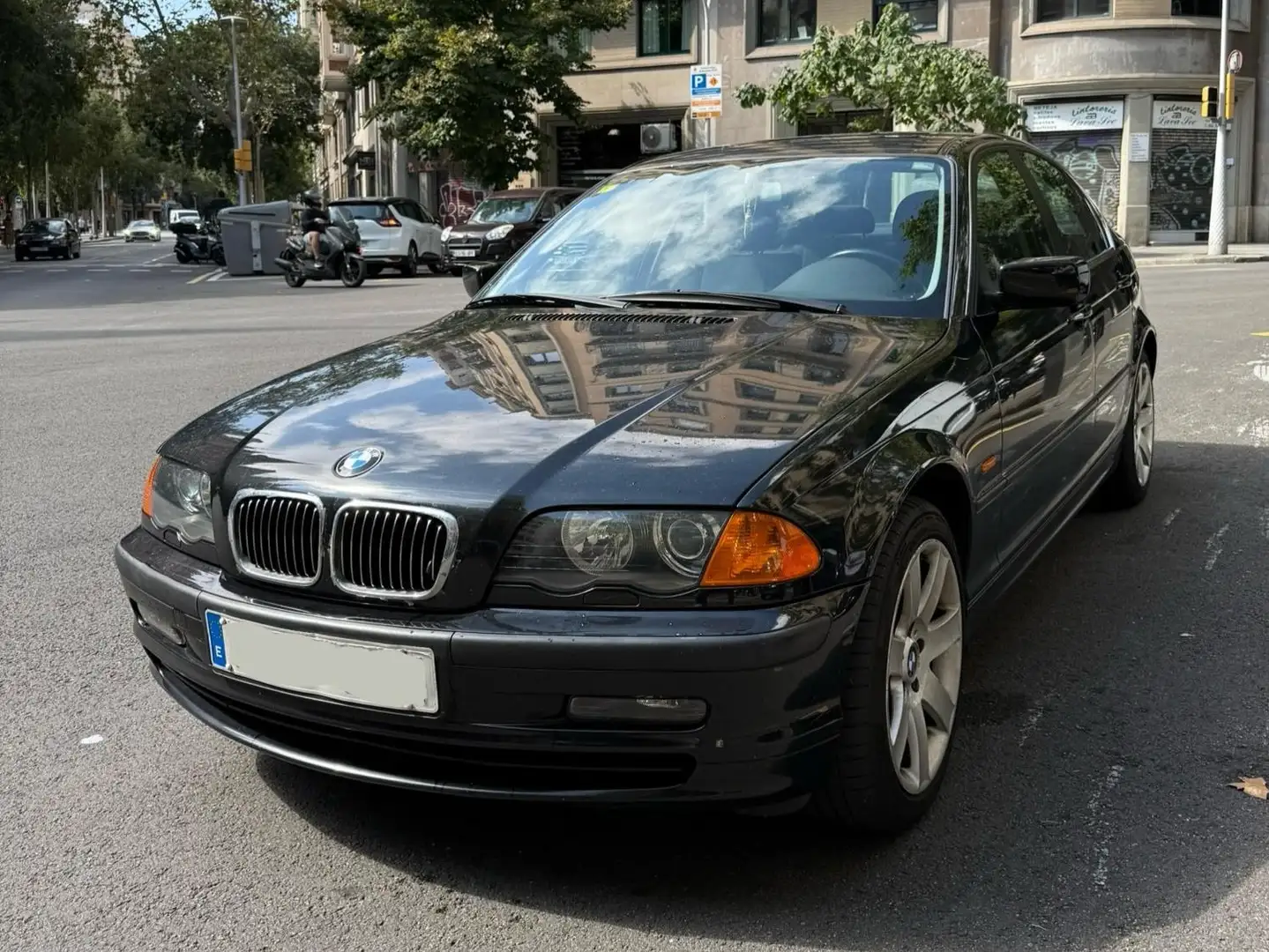 BMW 330 330dx Negro - 1