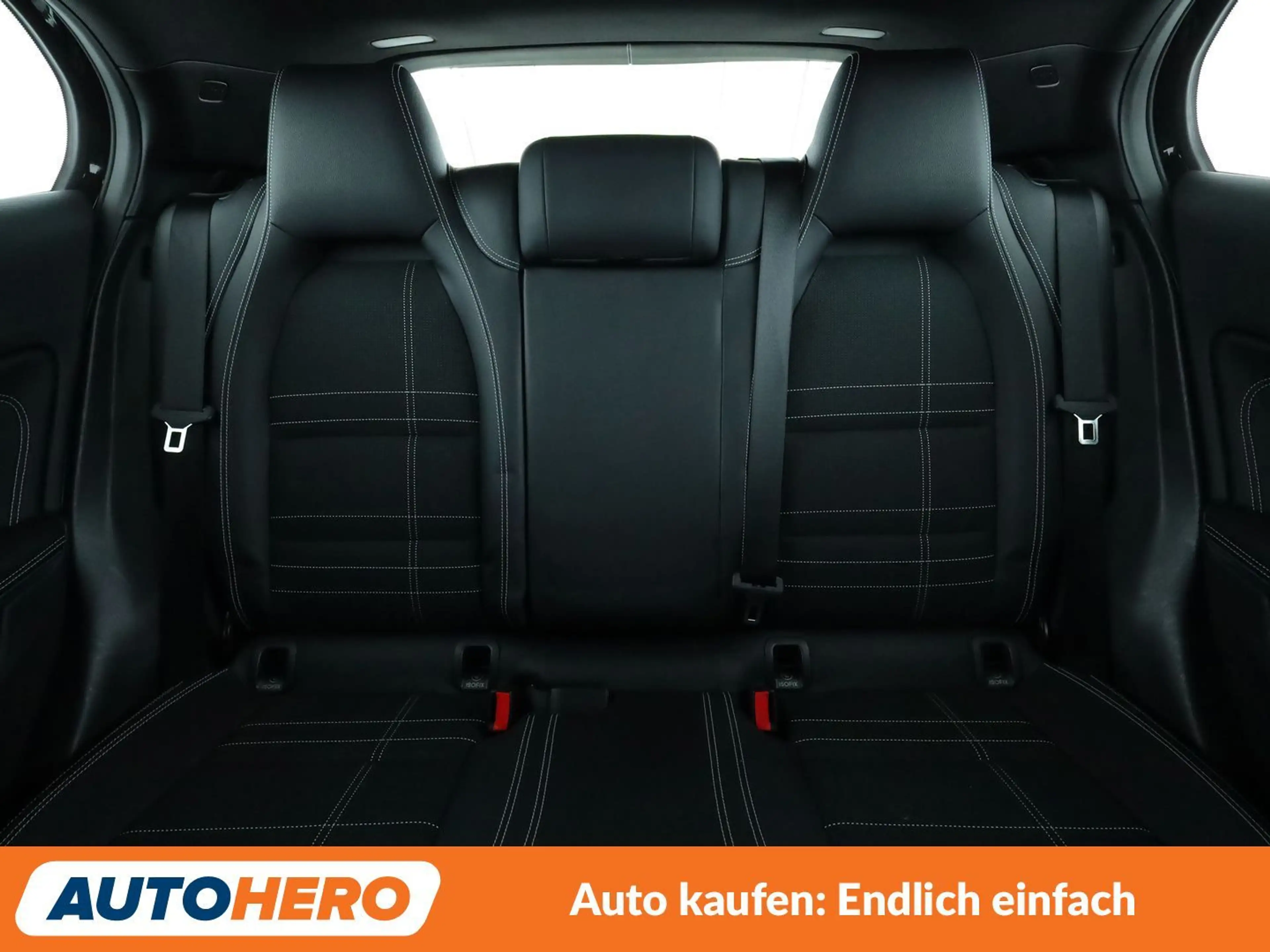 Mercedes-Benz GLA 180 GLA 180 d Urban *NAVI*BI-XENON*PDC*SHZ* — photo 14