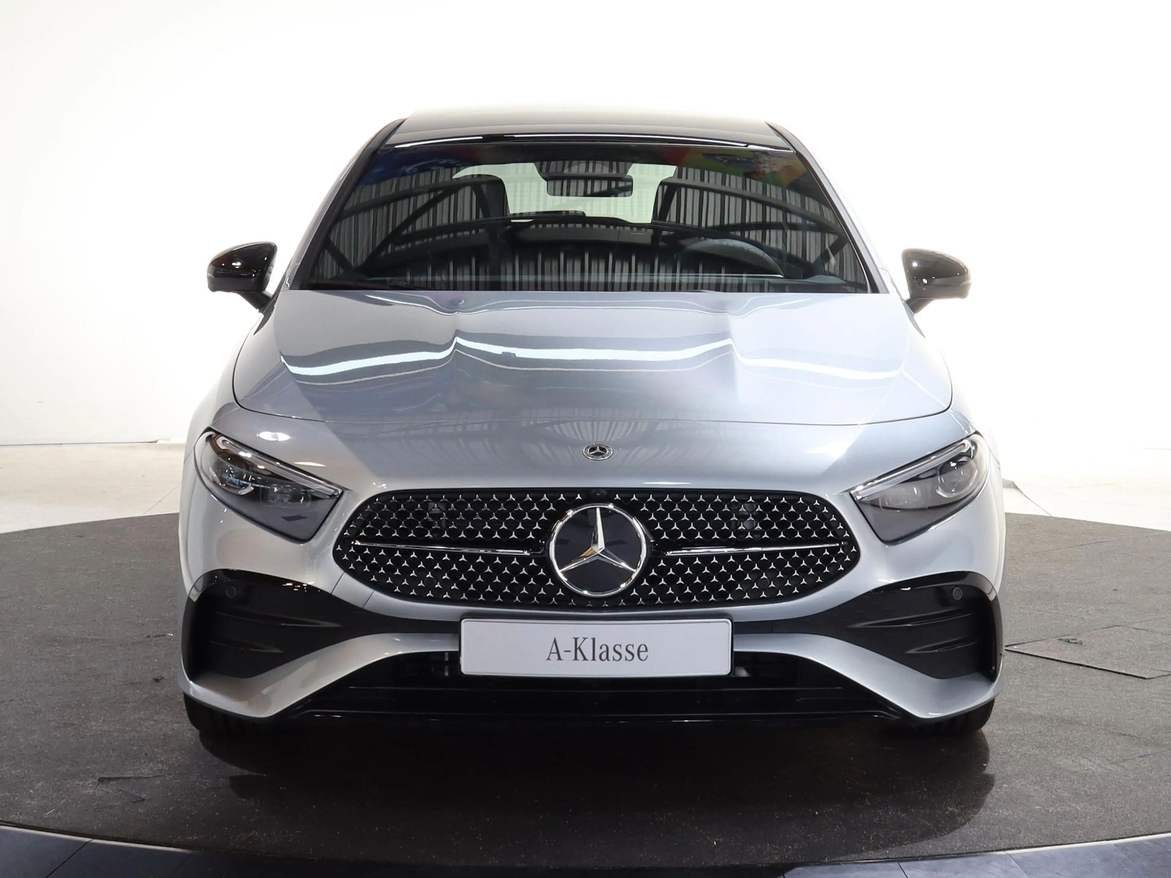 Mercedes-Benz A 180 Business Solution AMG | Panoramaschuifdak | Premiu — photo 3