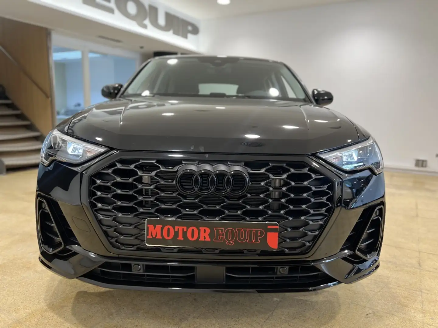 Audi Q3 Sportback 45 TFSIe Black line S-tronic Negro - 2