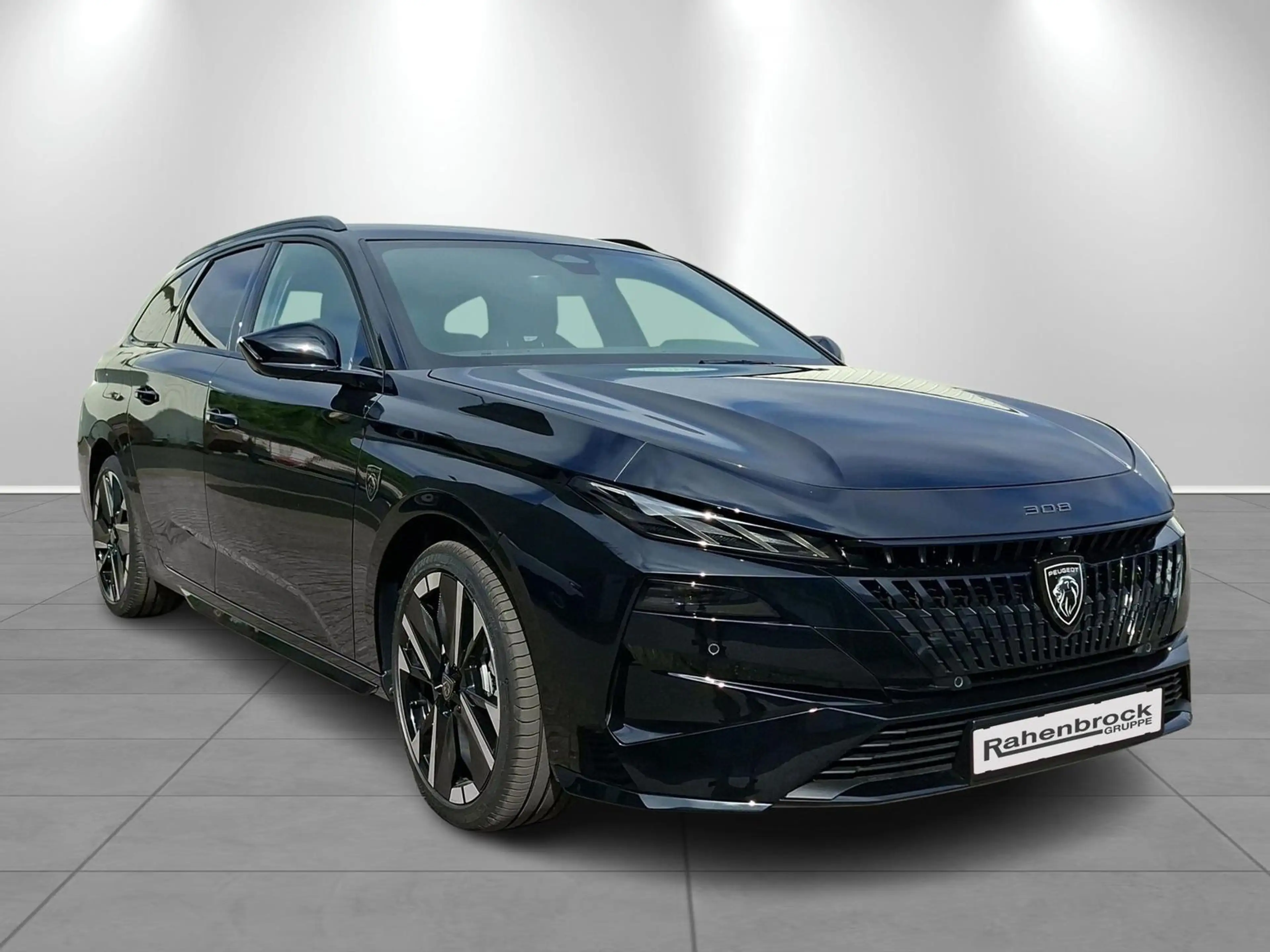 Peugeot 308 1.2 Hybrid 145 SW GT Exclusive — photo 2