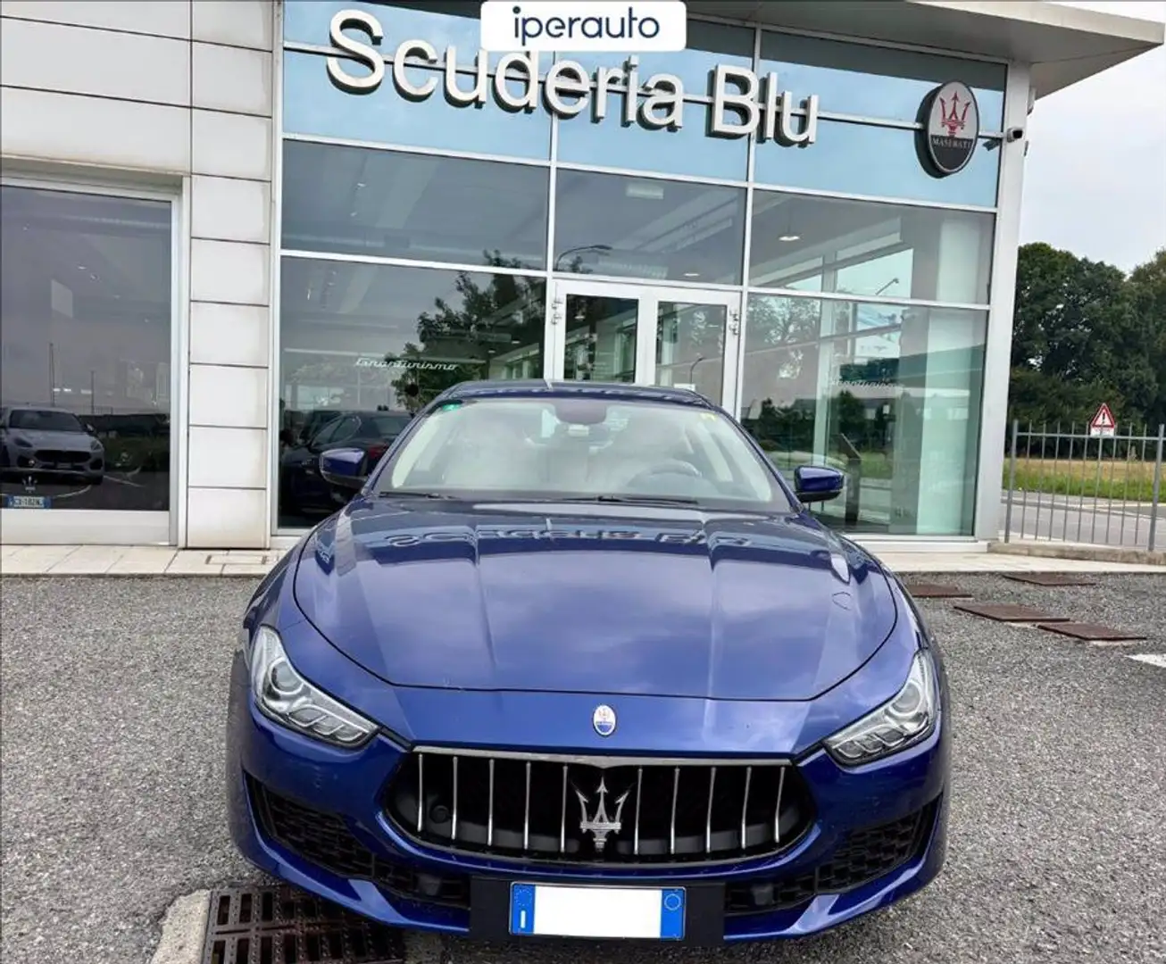 Maserati Ghibli 3.0 V6 bt 350cv auto Bleu - 2