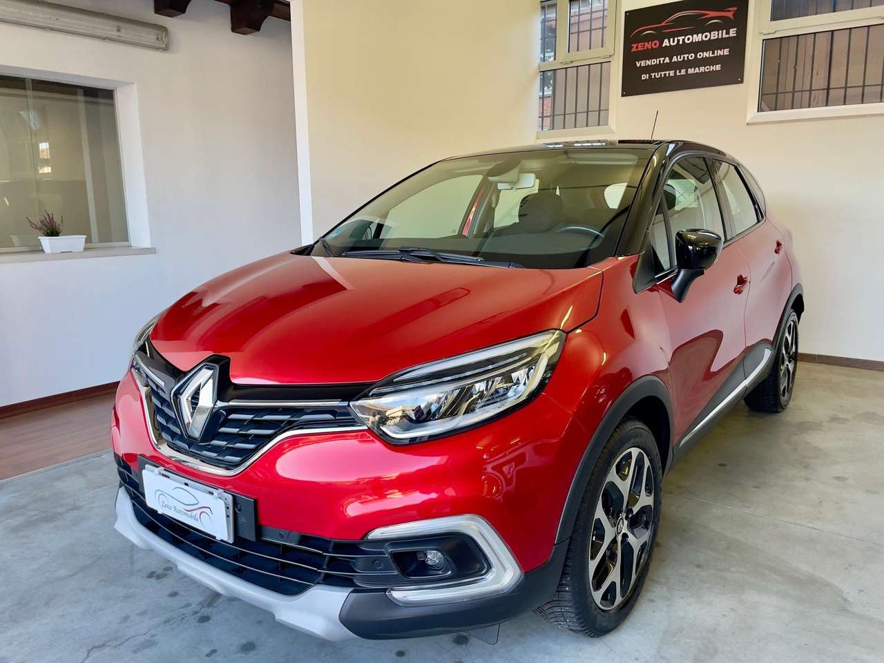 Renault Captur Intens/Led/Retrocamera/Neopatentati