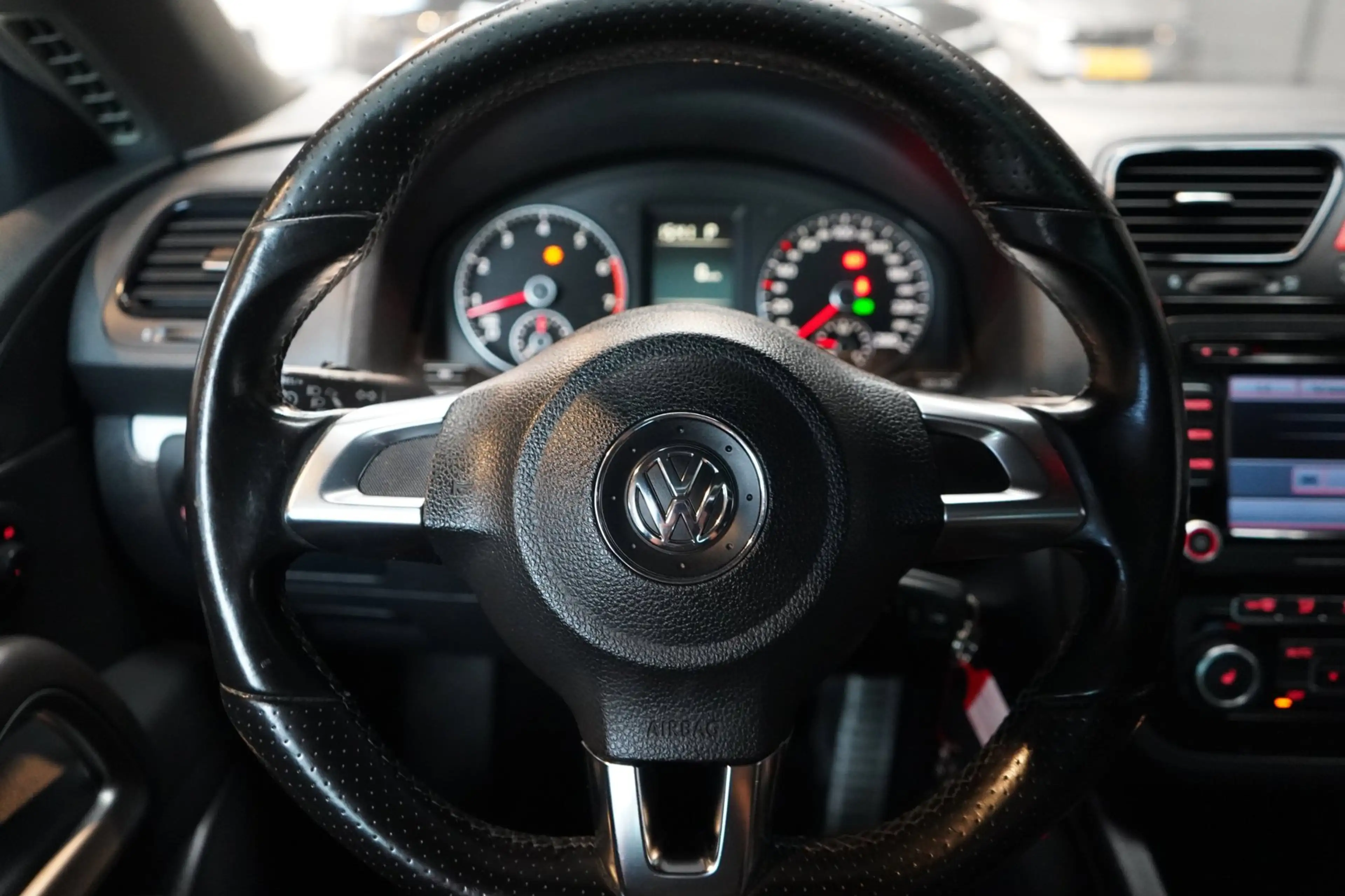 Volkswagen Scirocco 1.4 TSI Edition | STOELVERW. | PANODAK | PDC | AIR — photo 26