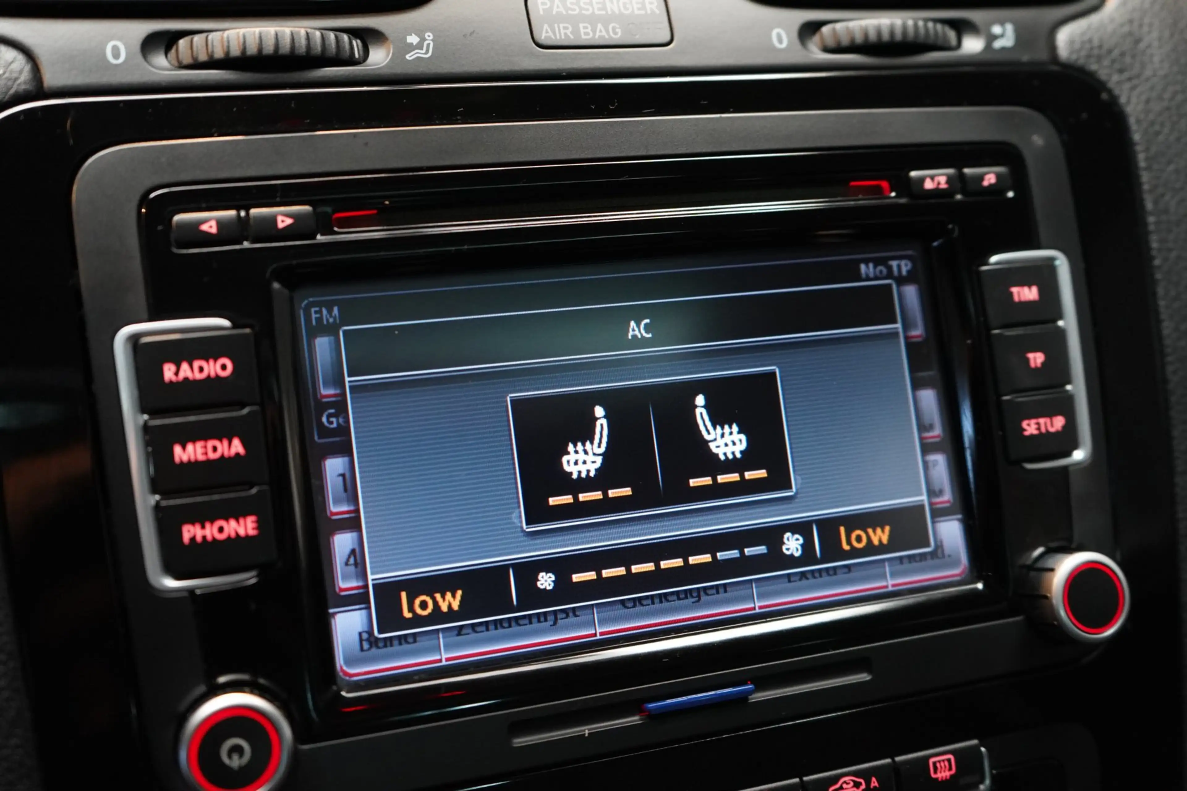 Volkswagen Scirocco 1.4 TSI Edition | STOELVERW. | PANODAK | PDC | AIR — photo 27