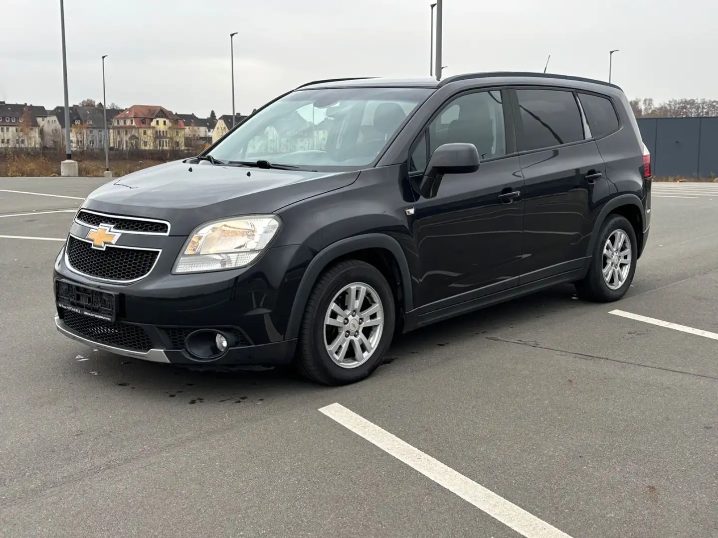 Chevrolet Orlando LT 7 Sitze TÜV 02/2026 ALU NAVI Schwarz - 1