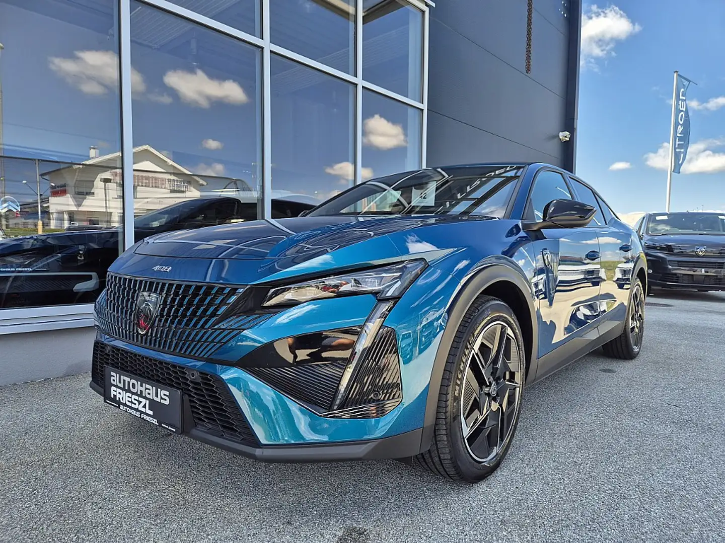 Peugeot 408 PHEV 180 e-EAT8 GT Blau - 1