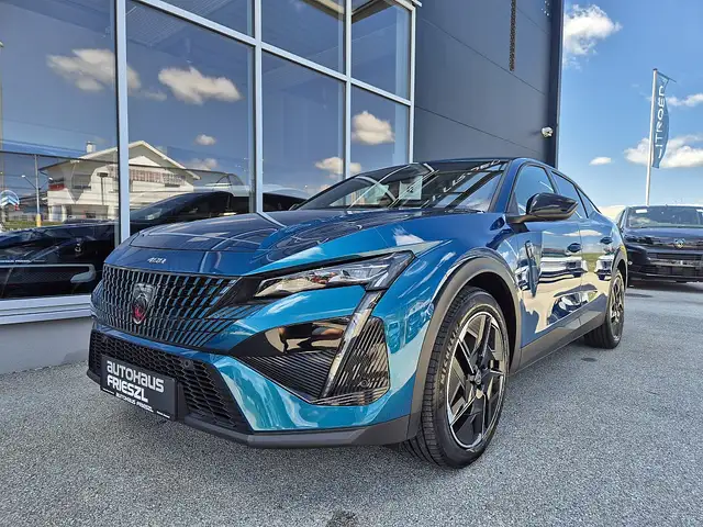 Peugeot 408 PHEV 180 e-EAT8 GT