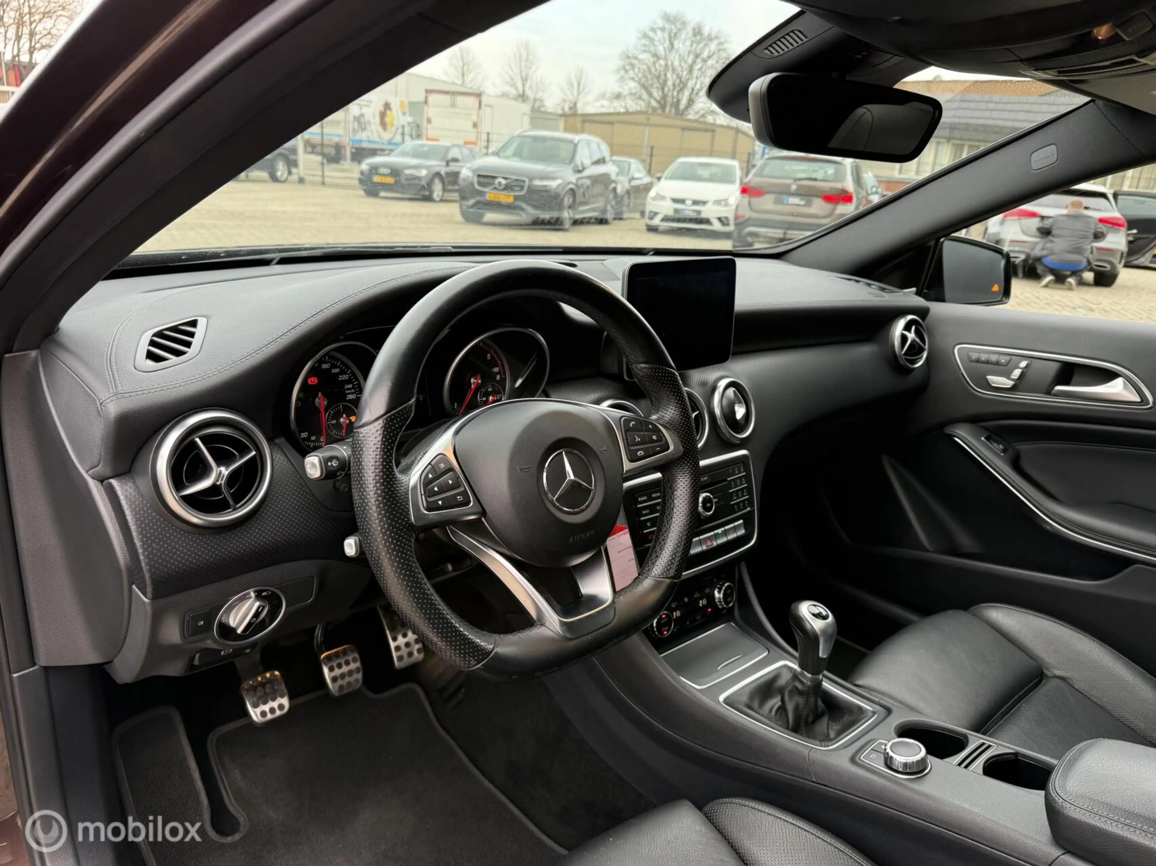 Mercedes-Benz A 200 d AMG Night Pakket PANORAMADAK|BOMVOL — photo 11