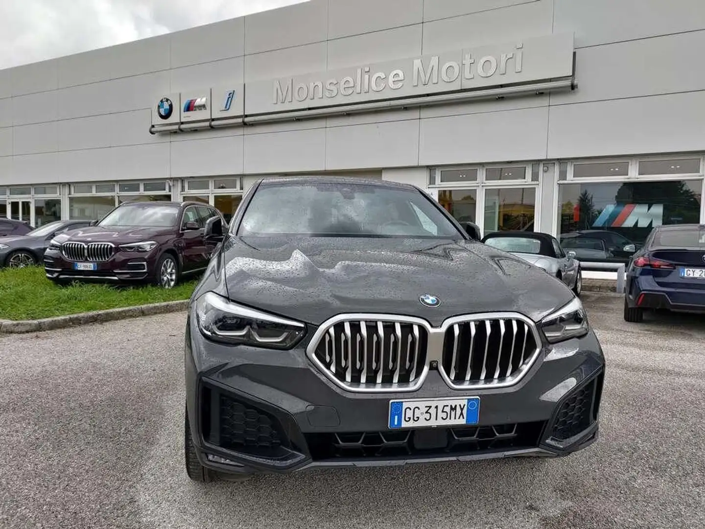 BMW X6 xdrive30d mhev 48V Business auto Gris - 1