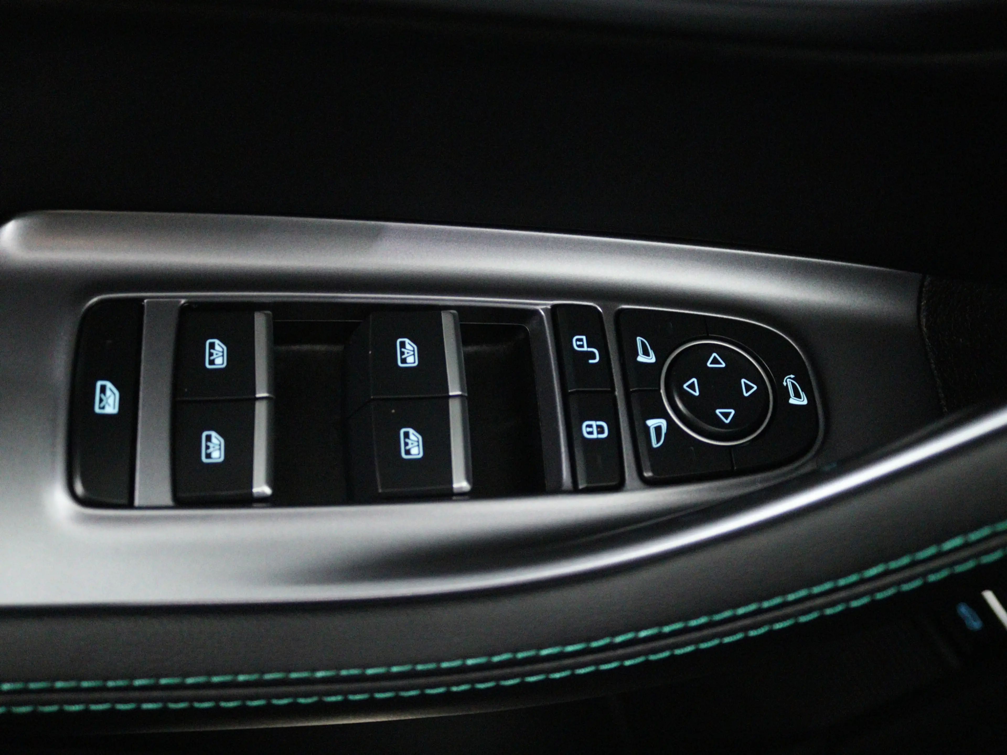 BYD Seal U 1.5 DM-i FWD Boost | Origineel NL! | NAP! — photo 5